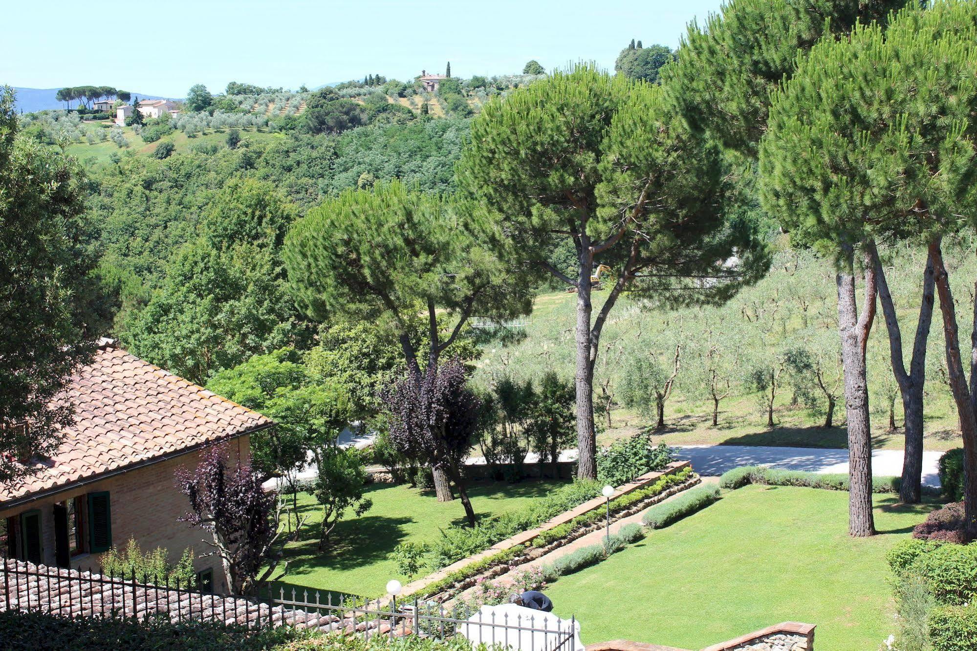 Villa Agostoli Siena Eksteriør bilde