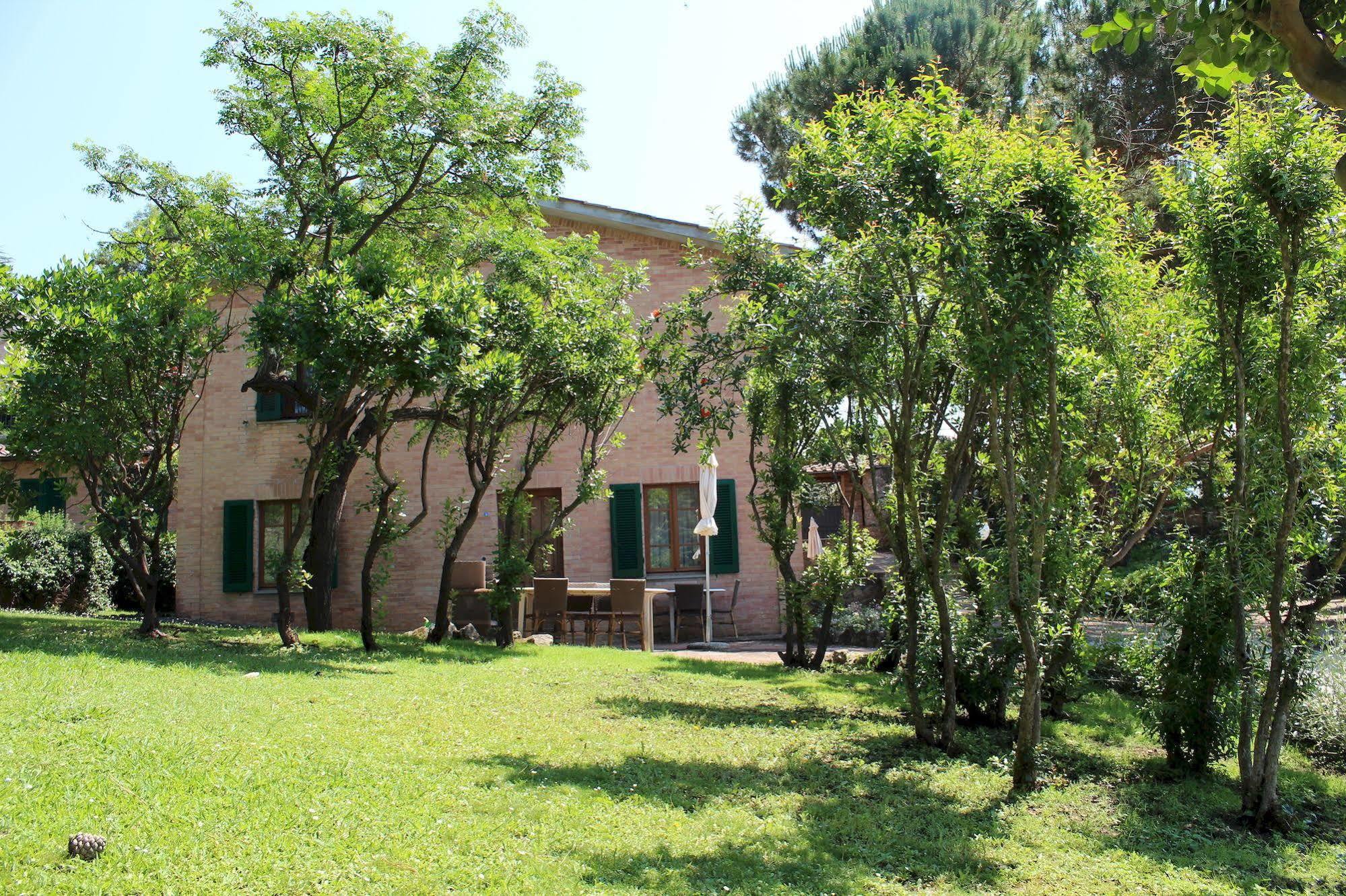 Villa Agostoli Siena Eksteriør bilde